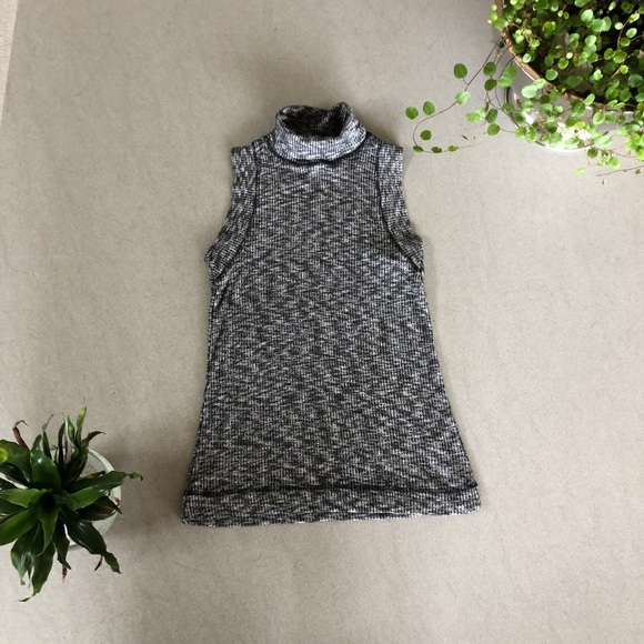 Anthro Gray Knit Turtleneck Tank - Picture 3 of 8